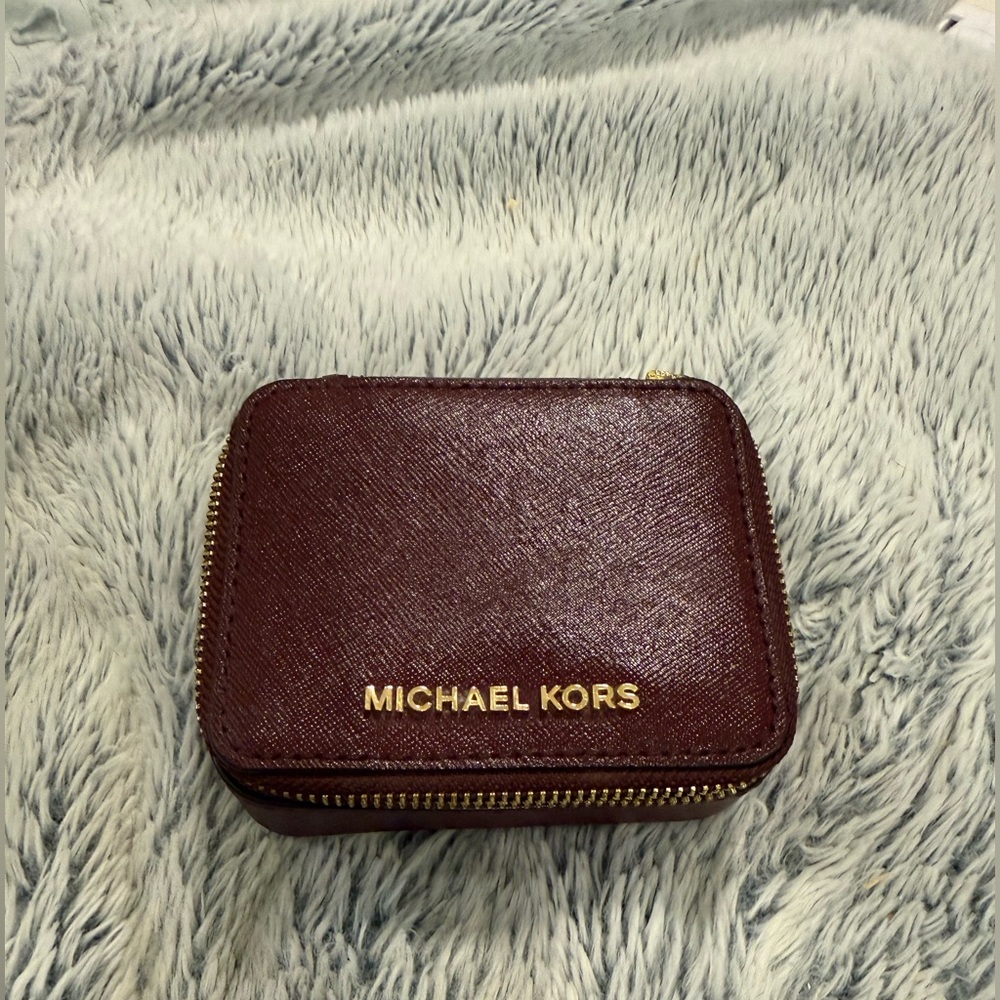 ⚜️Michael Kors Travel Jewelry Box⚜️